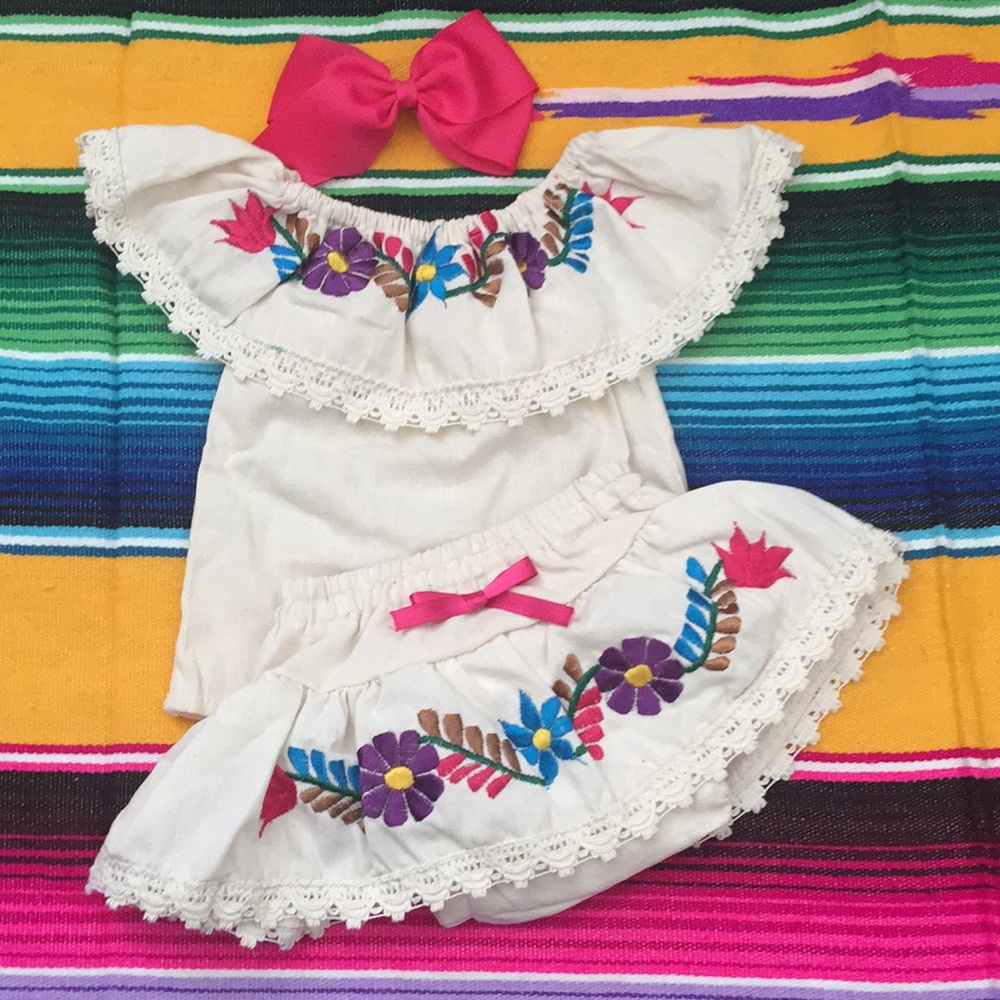 Size 12-18 Months Mexican baby outfit embroidered